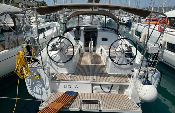 Jeanneau Sun Odyssey 380 Lidija