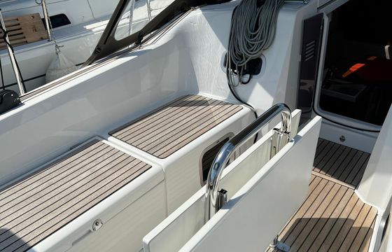 Jeanneau Sun Odyssey 380 Lidija