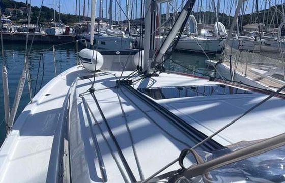 Jeanneau Sun Odyssey 410 Tu Tamo 3