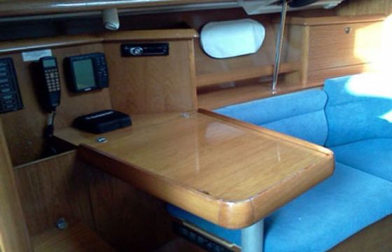 Jeanneau Sun Odyssey 37 Lina