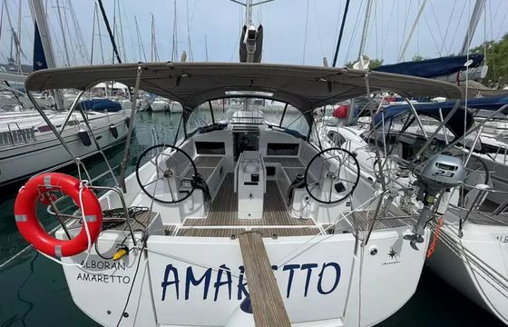 Jeanneau Sun Odyssey 440 Amaretto