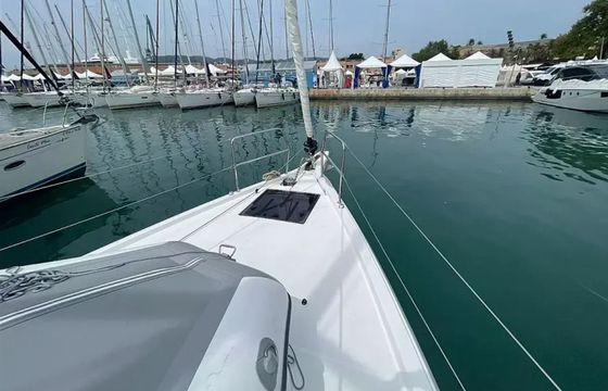 Jeanneau Sun Odyssey 440 Amaretto