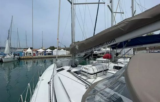 Jeanneau Sun Odyssey 440 Amaretto