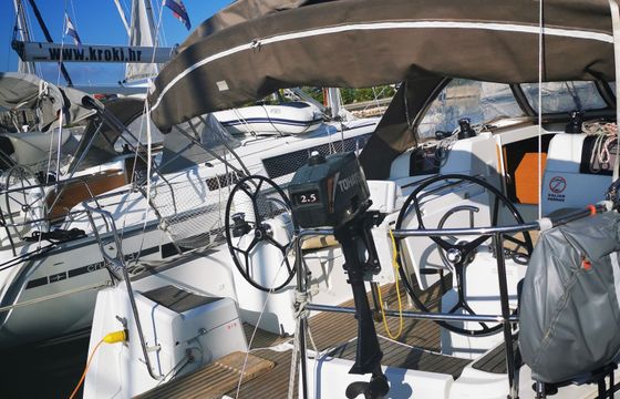 Jeanneau Sun Odyssey 379 Paloma