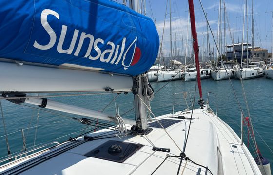 Jeanneau Sun Odyssey 380 Sunsail 22