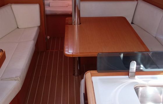 Jeanneau Sun Odyssey 379 Talelli
