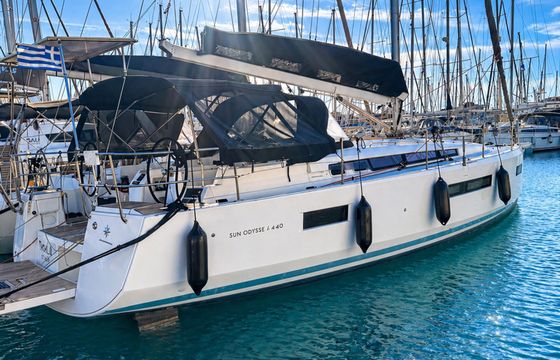 Jeanneau Sun Odyssey 440 Tikal 3