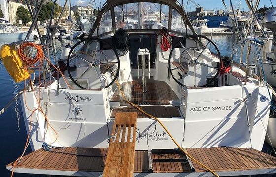 Jeanneau Sun Odyssey 389 Ace of Spades