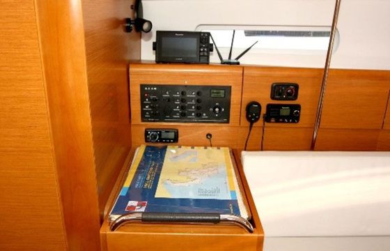Jeanneau Sun Odyssey 389 Ace of Spades