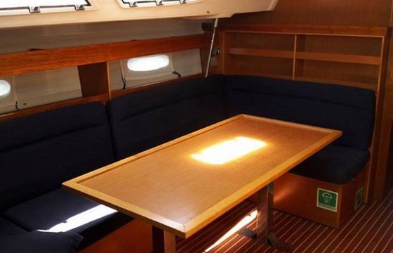 Jeanneau Sun Odyssey 389 Geneva