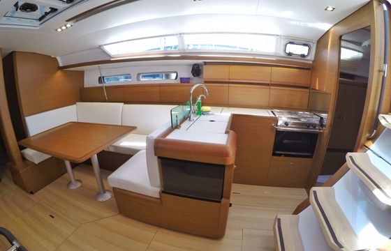 Jeanneau Sun Odyssey 449 Tardis