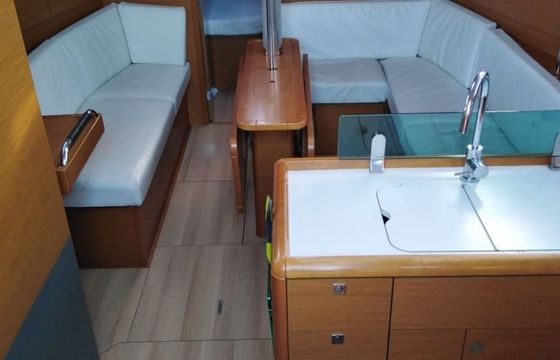 Jeanneau Sun Odyssey 389 Jazz