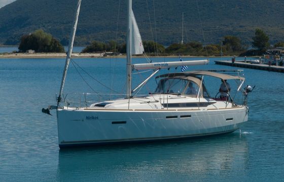 Jeanneau Sun Odyssey 419 Nirikos