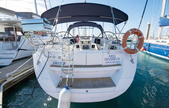 Jeanneau Sun Odyssey 44i Miss Devereux
