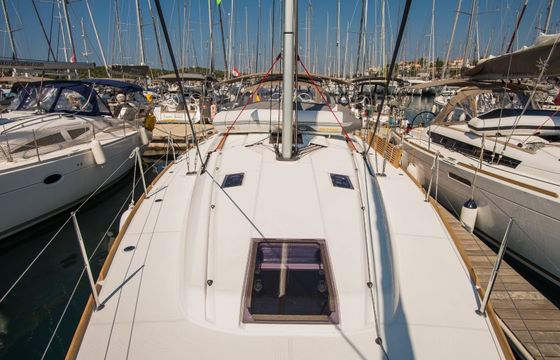 Jeanneau Sun Odyssey 449 Top Smile
