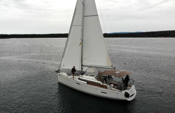Jeanneau Sun Odyssey 389 Tara
