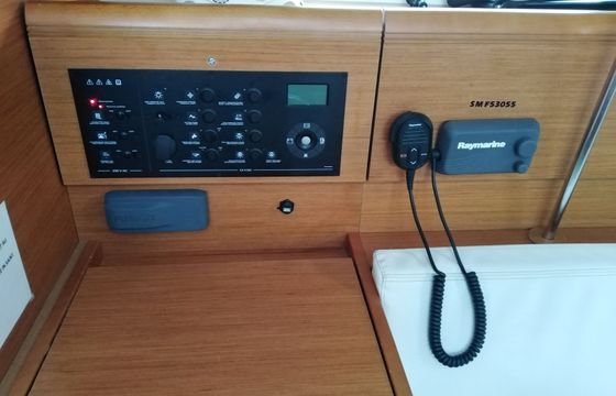 Jeanneau Sun Odyssey 389 Teeyah