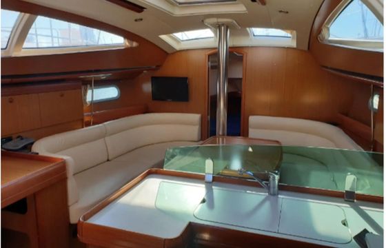 Jeanneau Sun Odyssey 39 Afroditi