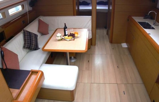 Jeanneau Sun Odyssey 469 Aurora Belle
