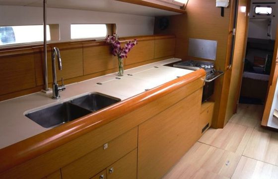 Jeanneau Sun Odyssey 469 Aurora Belle