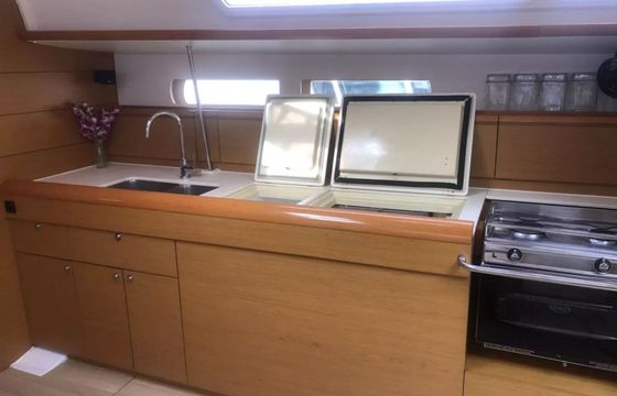Jeanneau Sun Odyssey 469 Aurora Belle
