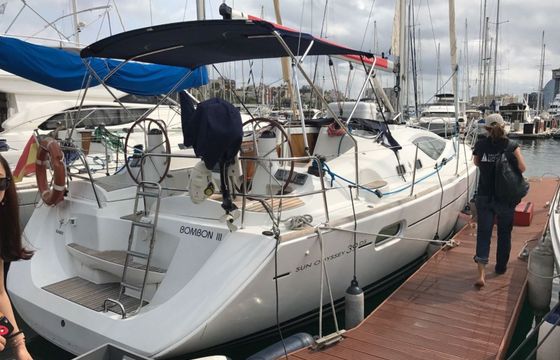 Jeanneau Sun Odyssey 39 Bombon 3