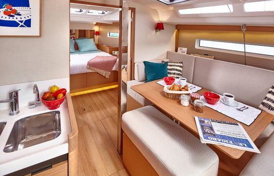 Jeanneau Sun Odyssey 440 Sunsail 22