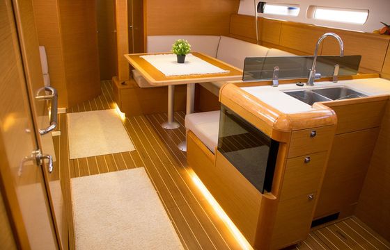 Jeanneau Sun Odyssey 439 Thales