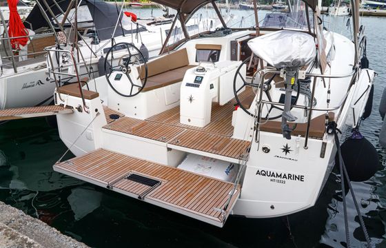 Jeanneau Sun Odyssey 410 Aquamarine