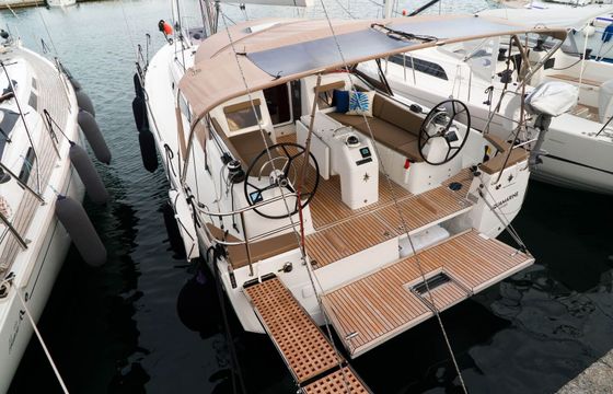 Jeanneau Sun Odyssey 410 Aquamarine