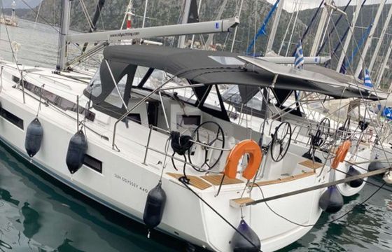 Jeanneau Sun Odyssey 440 Apollonas