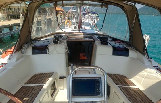 Jeanneau Sun Odyssey 409 T-Punch