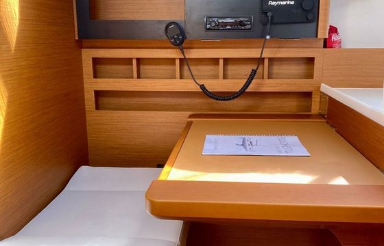 Jeanneau Sun Odyssey 410 Baghera