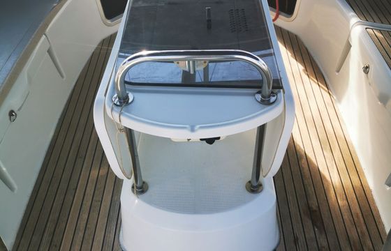 Jeanneau Sun Odyssey 49 Vila 1