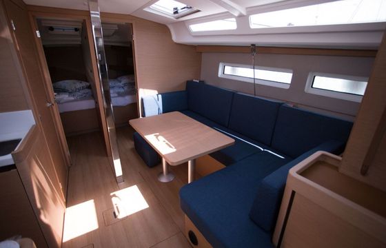 Jeanneau Sun Odyssey 440 Capella