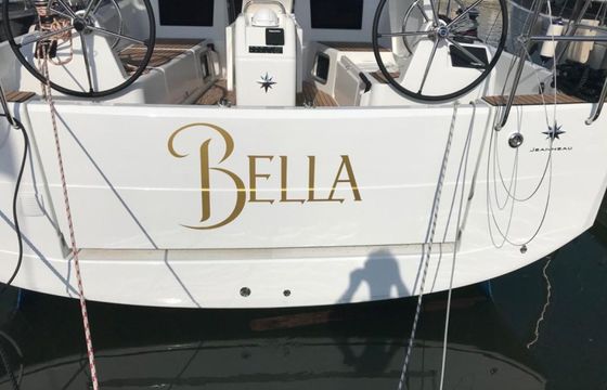 Jeanneau Sun Odyssey 410 Bella
