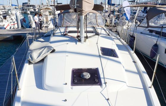Jeanneau Sun Odyssey 410 Bella