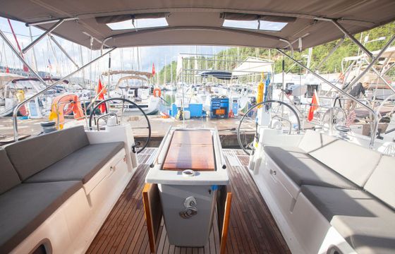 Jeanneau Sun Odyssey 440 Celtic Breeze