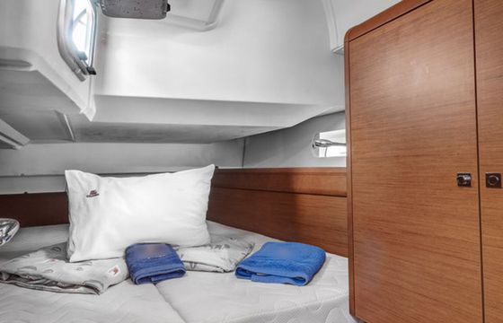 Jeanneau Sun Odyssey 449 Fos