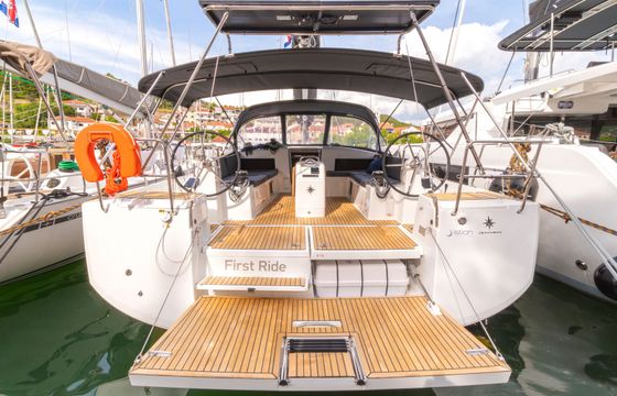 Jeanneau Sun Odyssey 490 First Ride