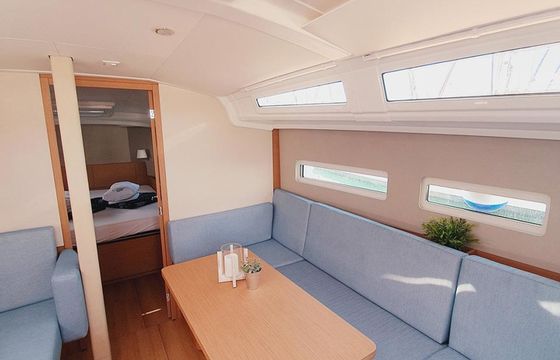 Jeanneau Sun Odyssey 410 Kalumina
