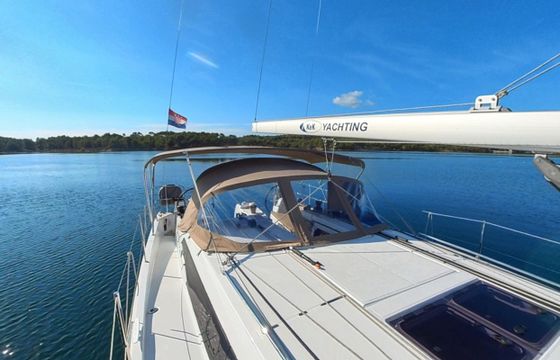 Jeanneau Sun Odyssey 410 Kingfisher