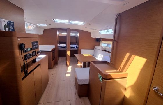 Jeanneau Sun Odyssey 490 Izzy