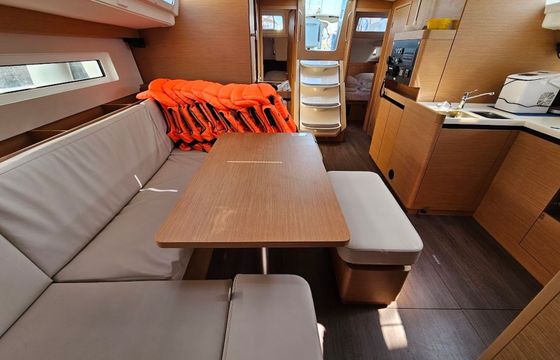 Jeanneau Sun Odyssey 490 Luna