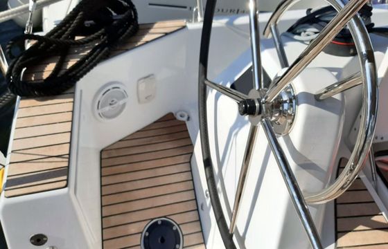 Jeanneau Sun Odyssey 410 Saravah