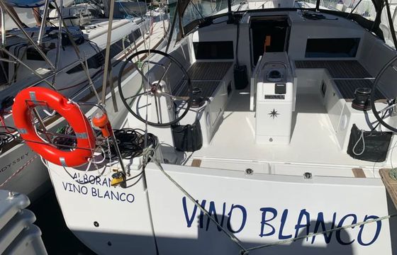 Jeanneau Sun Odyssey 490 Vino Blanco