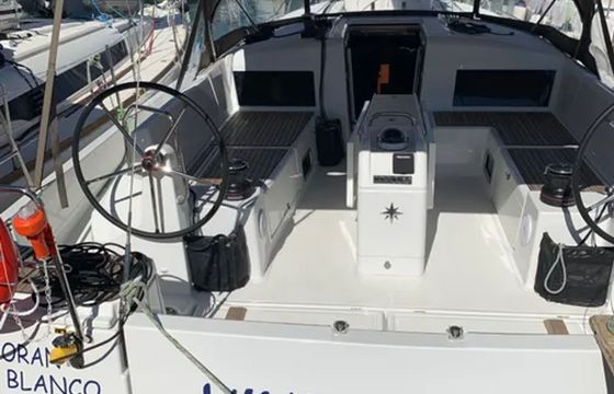 Jeanneau Sun Odyssey 490 Vino Blanco