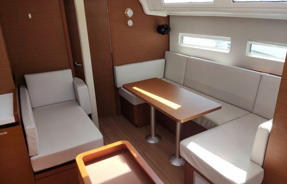 Jeanneau Sun Odyssey 410 Sipsi