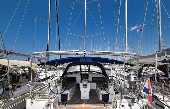 Jeanneau Sun Odyssey 490 Swannabe