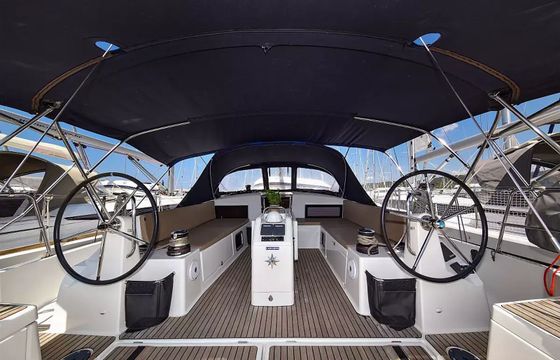 Jeanneau Sun Odyssey 490 Swannabe